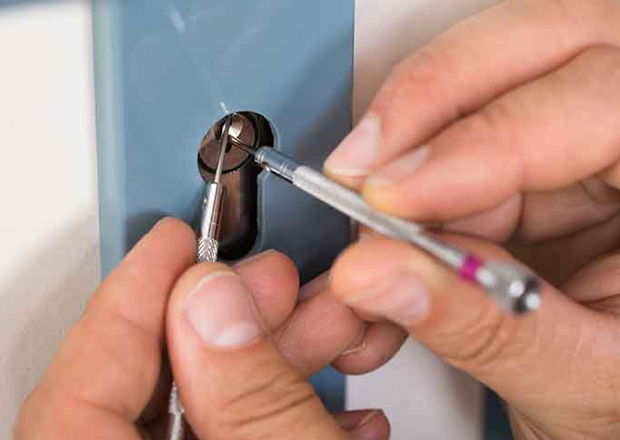 Locksmith South Windsor